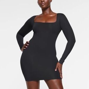 Skims body long sleeve dress